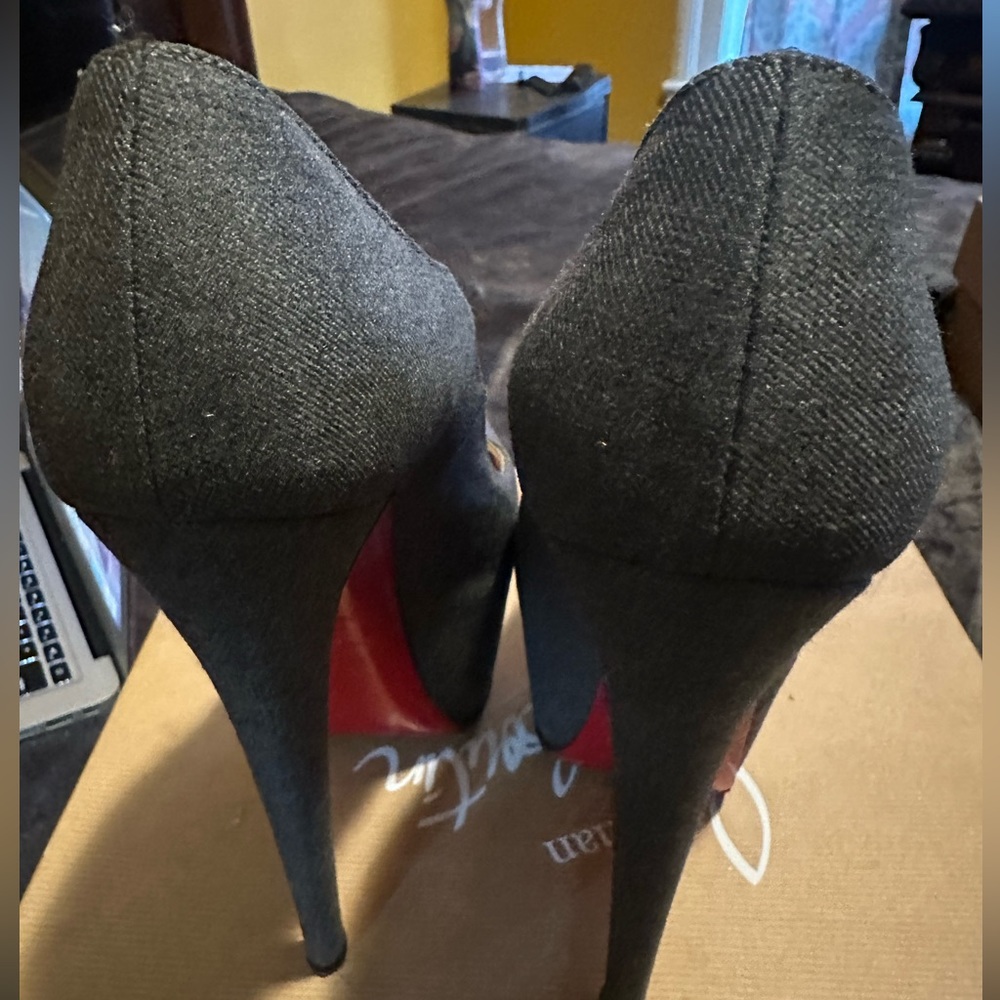 Take a look - Picture 2 of 6
